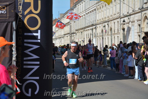 Foulees_Orleans2026/ORLEANSF2026_15530.JPG