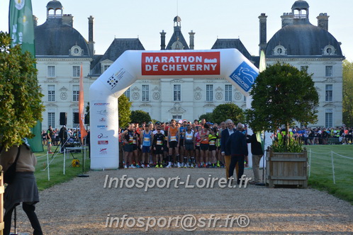 Marathon_Cheverny2025_Dimanche_Depart_Semi_Marathon_Relais/2025CHEVERNY_DEPART_00127.JPG