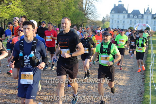 Marathon_Cheverny2025_Dimanche_Depart_Semi_Marathon_Relais/2025CHEVERNY_DEPART_00364.JPG