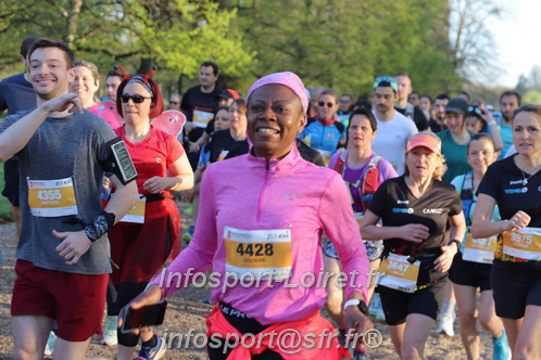 Marathon_Cheverny2025_Dimanche_Depart_Semi_Marathon_Relais/2025CHEVERNY_DEPART_00404.JPG